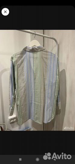 Рубашка женская фирмы Манго размер S