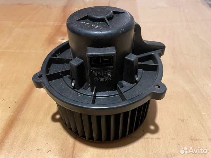 Моторчик печки kia rio 1