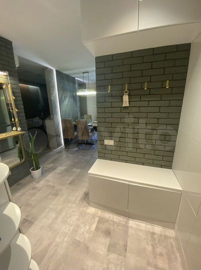 2-к. квартира, 65 м², 5/16 эт.