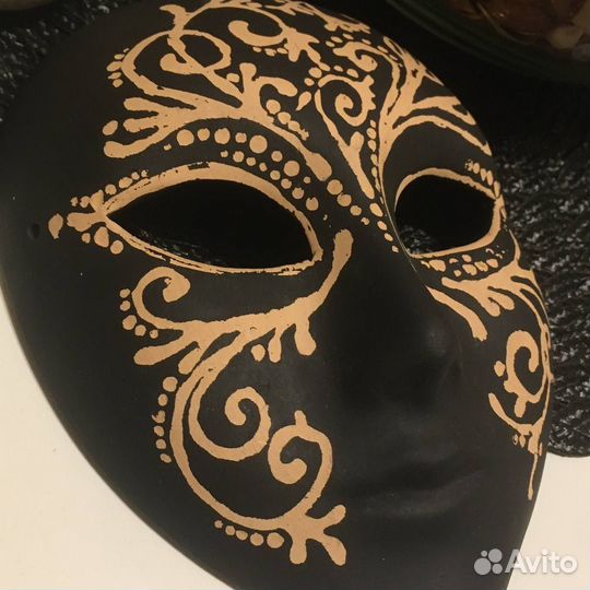 Маска настенная венецианская