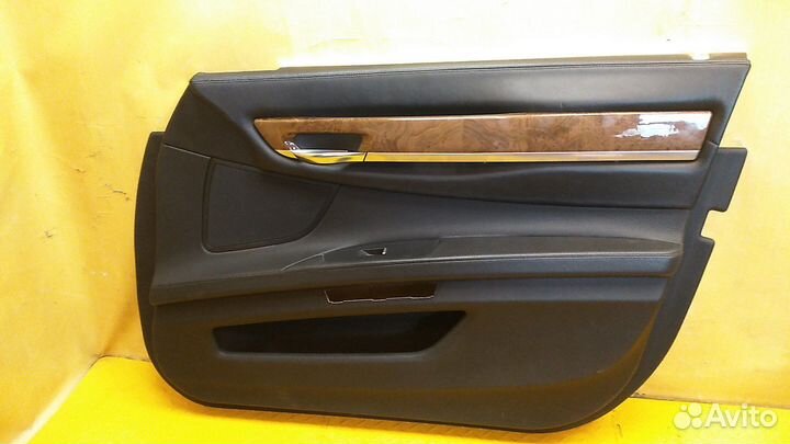 Обшивка двери передней правой 7-серия F01/F02