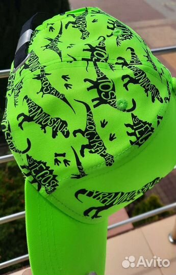 Бейсболка новая неоновая Котофей
