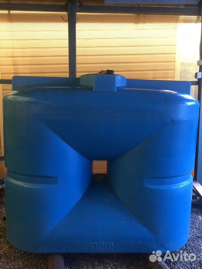 Бак пластиковый для воды