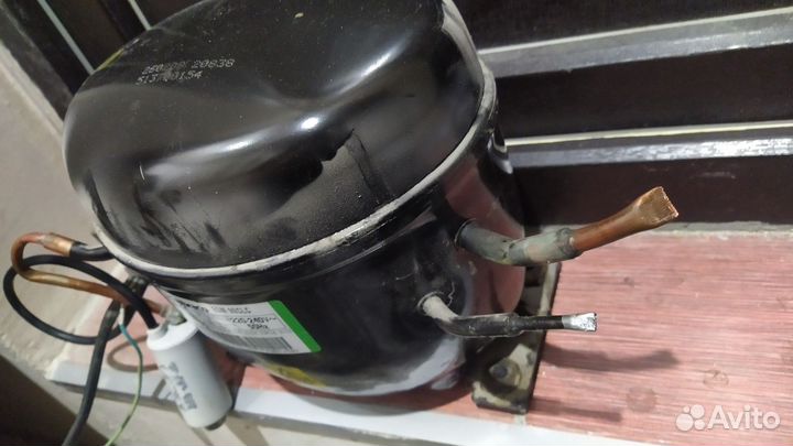 Компрессор для холодильника whirlpool