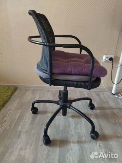 Компьютерное кресло грегор IKEA