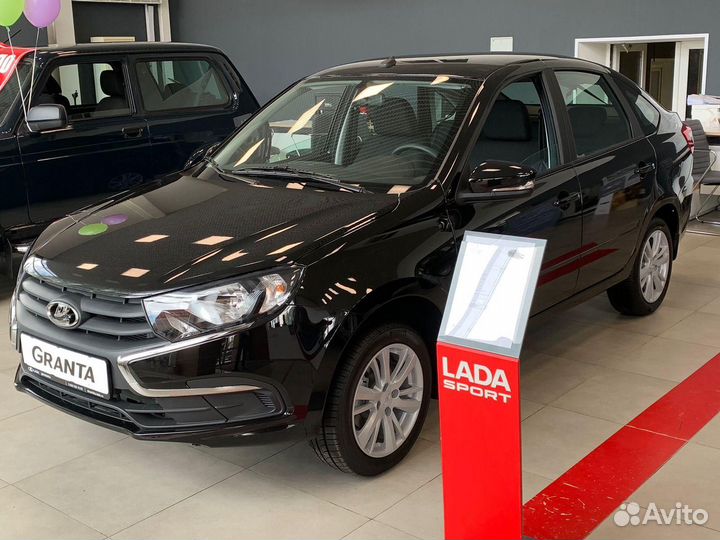 LADA Granta, 2023