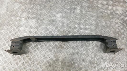 Усилитель бампера передний (кронштейн) peugeot 100