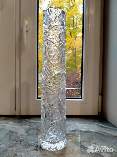 Хрустальная ваза