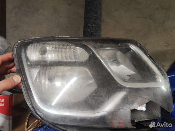 Фара правая renault duster