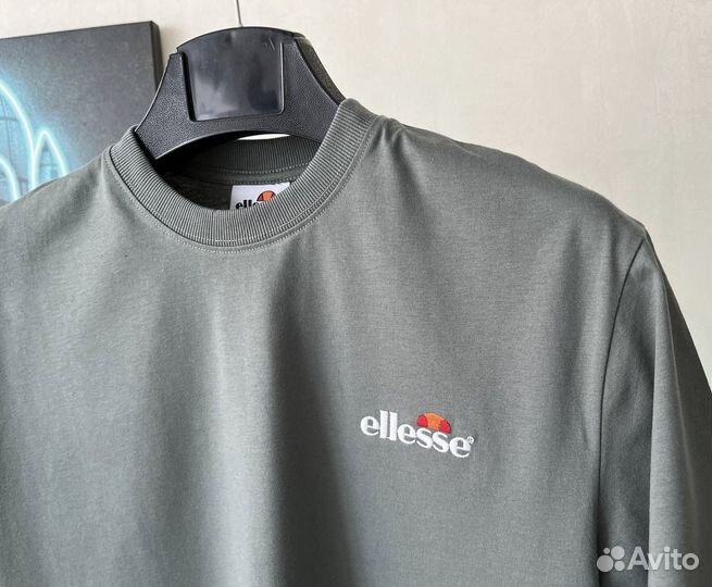 Футболка ellesse великан