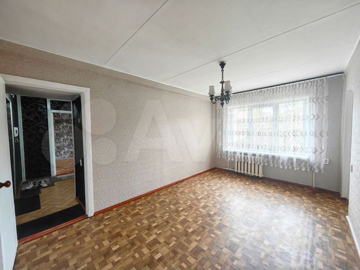 3-к. квартира, 55,4 м², 2/5 эт.