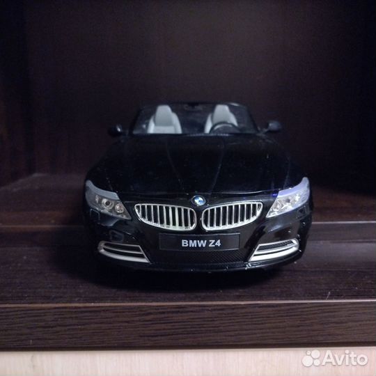 Модель автомобиля BMW Z4