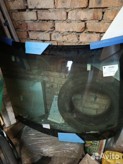 Лобовое стекло гранта