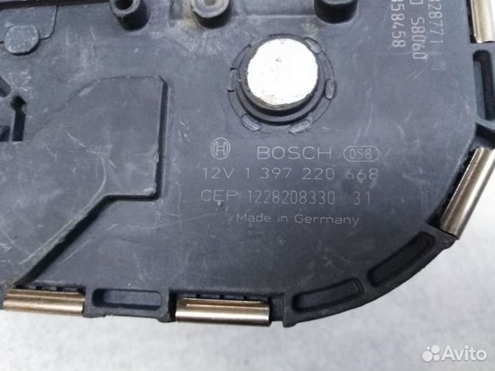 Моторчик стеклоочистителя передний 1397220668