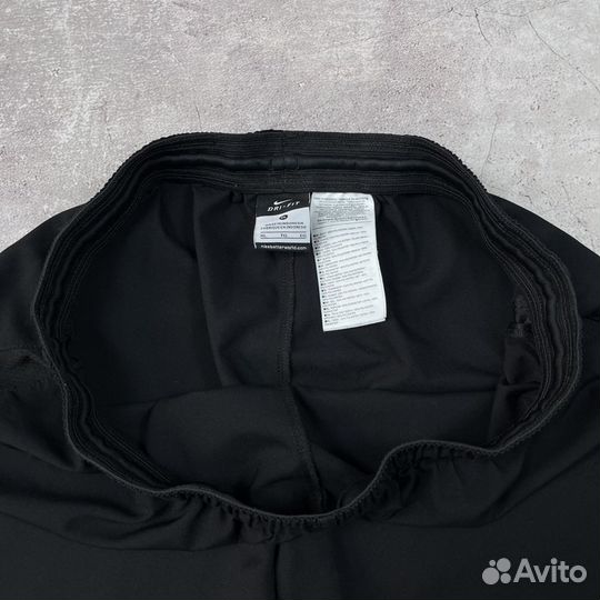 Шорты Nike Black Swoosh Оригинал (Acg Adidas Fila)