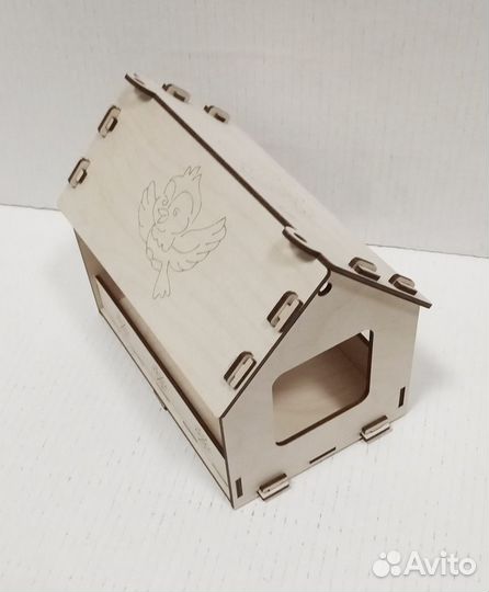 Кормушка для птиц