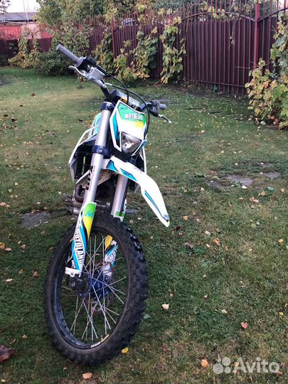 Продаётся Мотоцикл Кросс Motoland X3 250 Lux