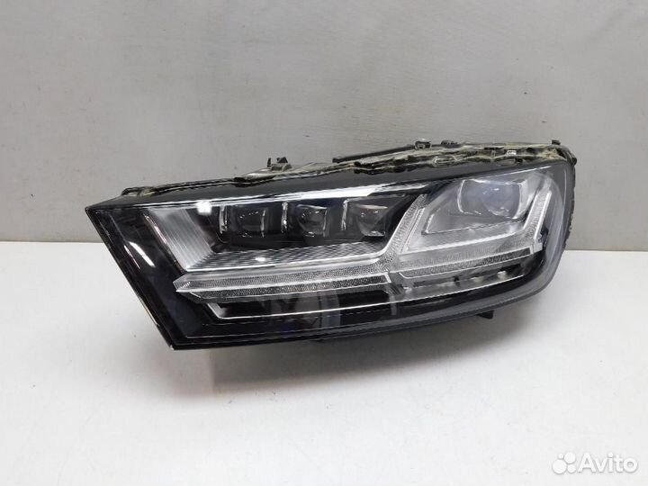 Фара левая Audi Q7/SQ7