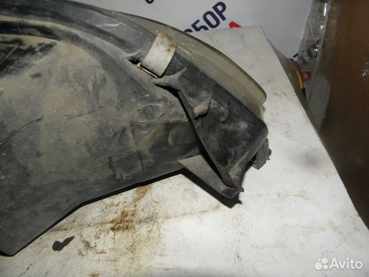 Фара левая Peugeot 306 2000 5501124lldem