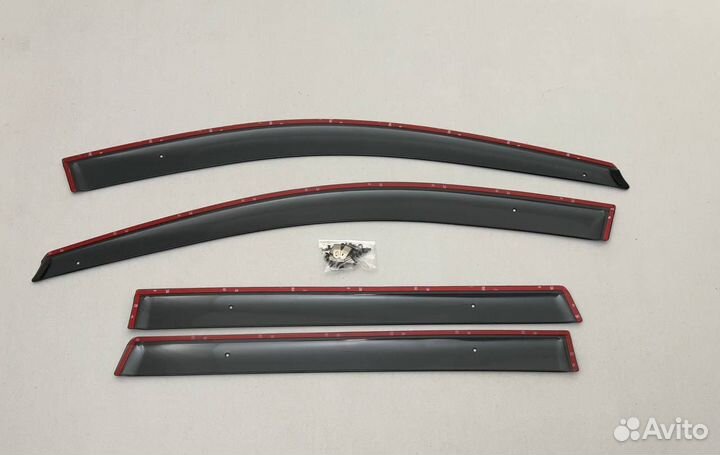 Ветровики на окна для Toyota ist 2002-2007