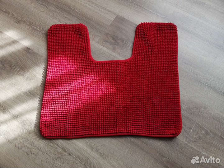 Коврик в туалетную комнату