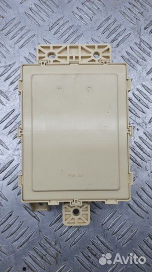 Блок предохранителей Kia Quoris 2012