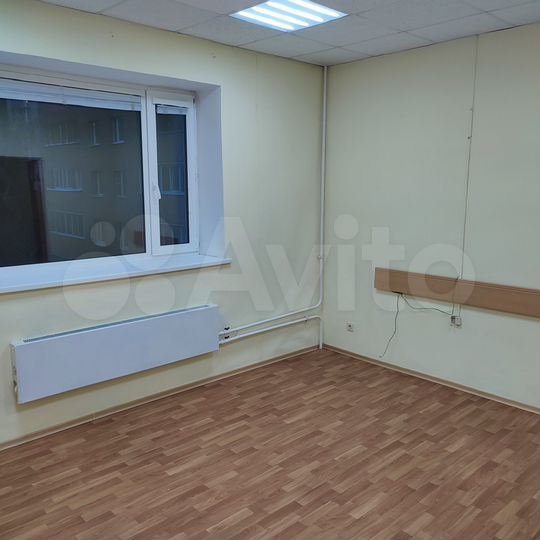 Офис, 13 м²