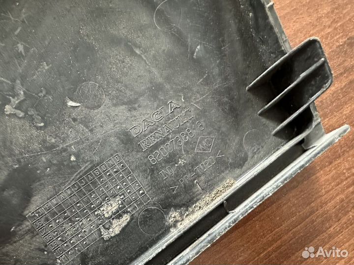 Крышка блока предохранителей sandero сандеро