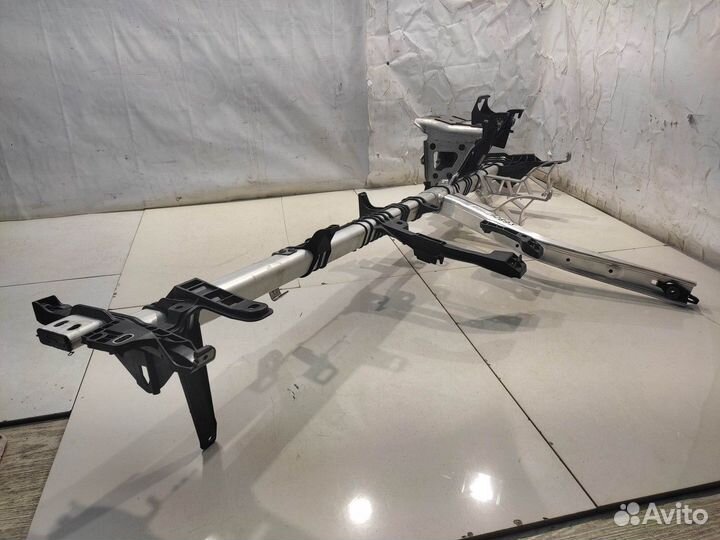 Скелет торпеды салона (Mercedes-Benz CLA-class)