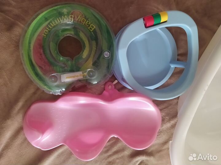 Ванночка,горка,стульчик,круг на шею для купания