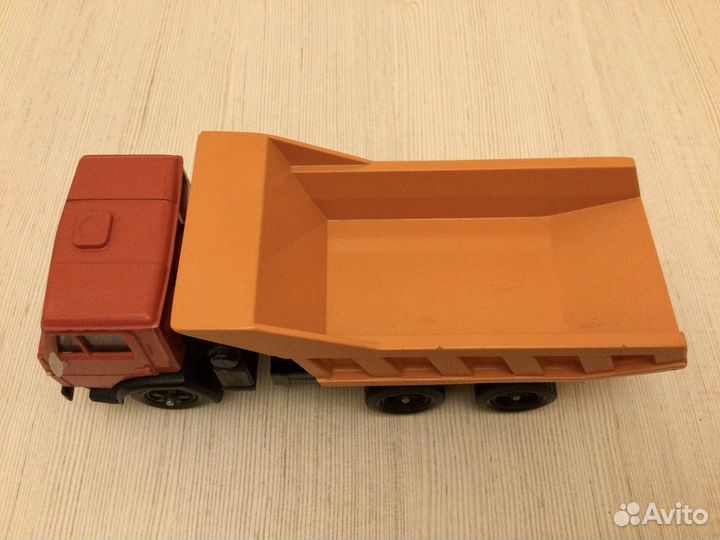 Модель СССР. камаз 5511 Наш труд тебе родина