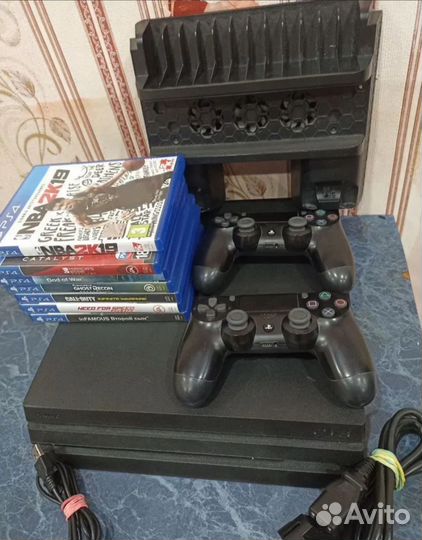 Sony playstation 4 pro с играми на дисках