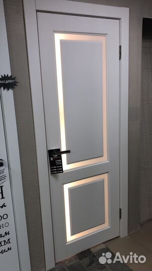 Парящая дверь