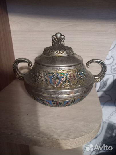 Винтажная сахарница