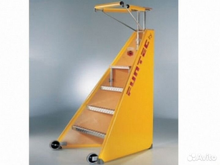 Стойка судейская 2684