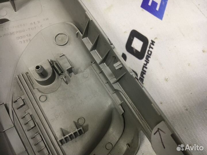 Накладка средней стойки правая верхняя Форд Фьюжен