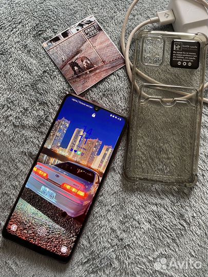 Samsung Galaxy A31, 4/64 ГБ