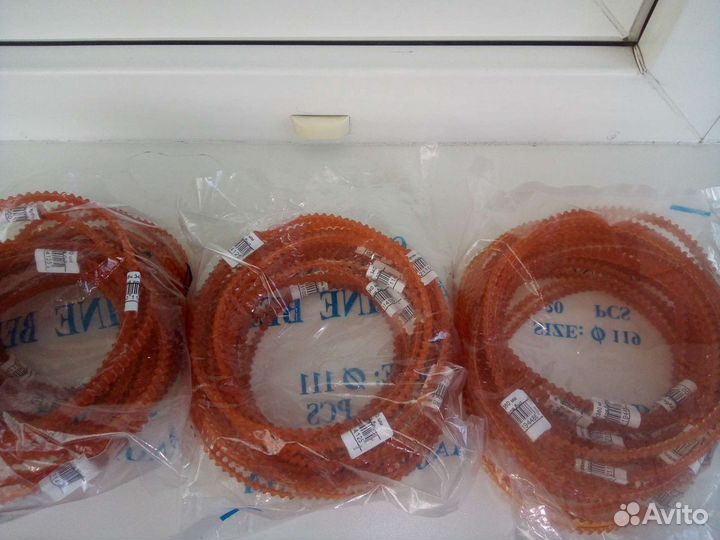 Ремень для швейной машины и оверлока