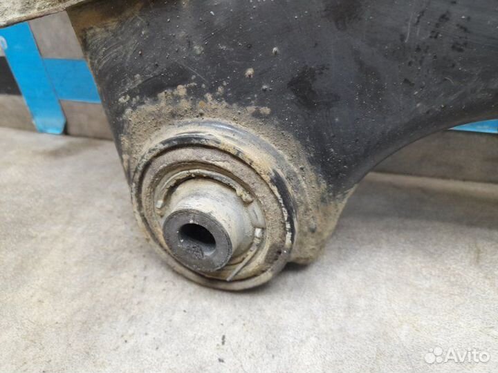 Рычаг подвески передний правый Volvo S80 2 2.5