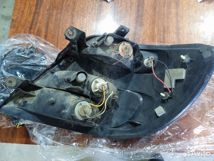 Стоп сигнал subaru impreza 2001 gg2