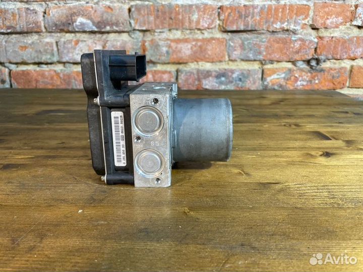 Блок ABS Bmw X5 E53 M54B30 2006