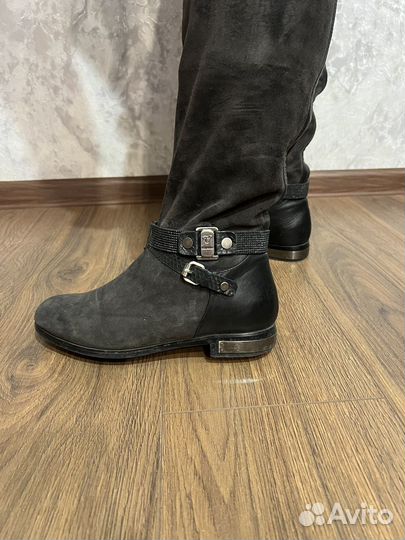 Ботфорды, ботинки см карусель 38 р зима