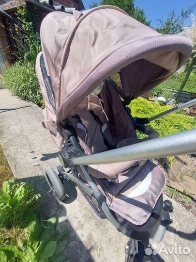 Детская коляска, как новая, матрасик в подарок