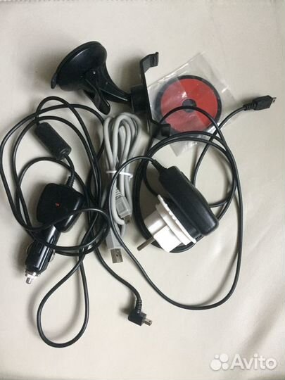 Навигатор Garmin модель nuvi 200