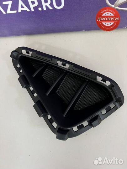 Заглушка в бампер Kia Rio 4 правая (2020)