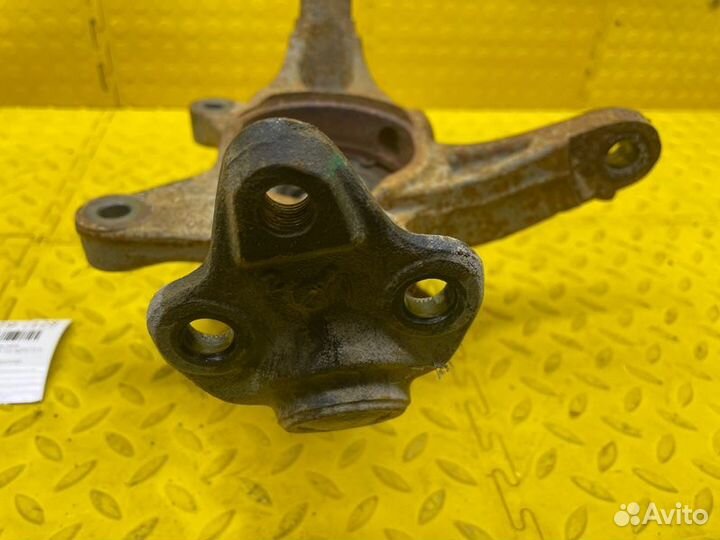 Б/У Кулак поворотный - В хорошем состоянииn