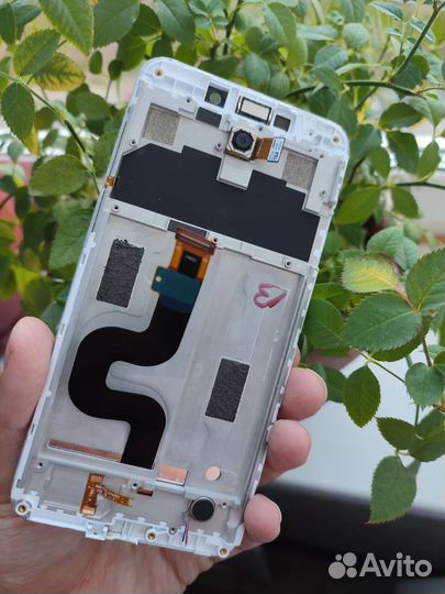 Экран для телефона bq twin pro 5517l