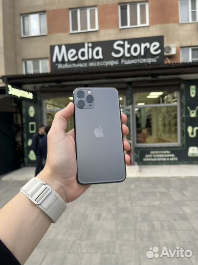 iPhone 11 Pro, 64 ГБ