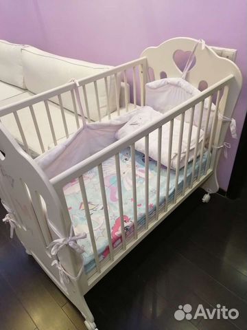 Детская овальная кроватка