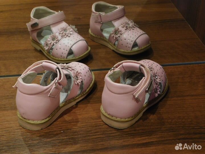 Босоножки фирмы 